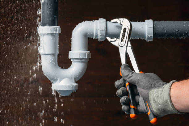 Professional Gas Line Repair technician working in Silver Lake, NC